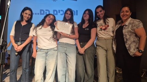 מתלמידים ליזמים תלמידי כיתות י’ בבת-ים הציגו רעיונות פורצי דרך בתחרות יזמות קהילתית לנוער2.jpeg