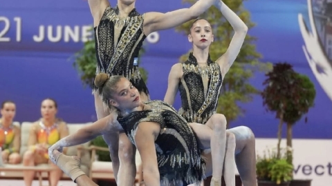 נועה יפרח-קרדיט.jpeg